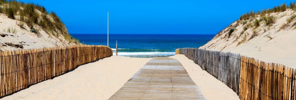chemin sable plage 2000x677 1